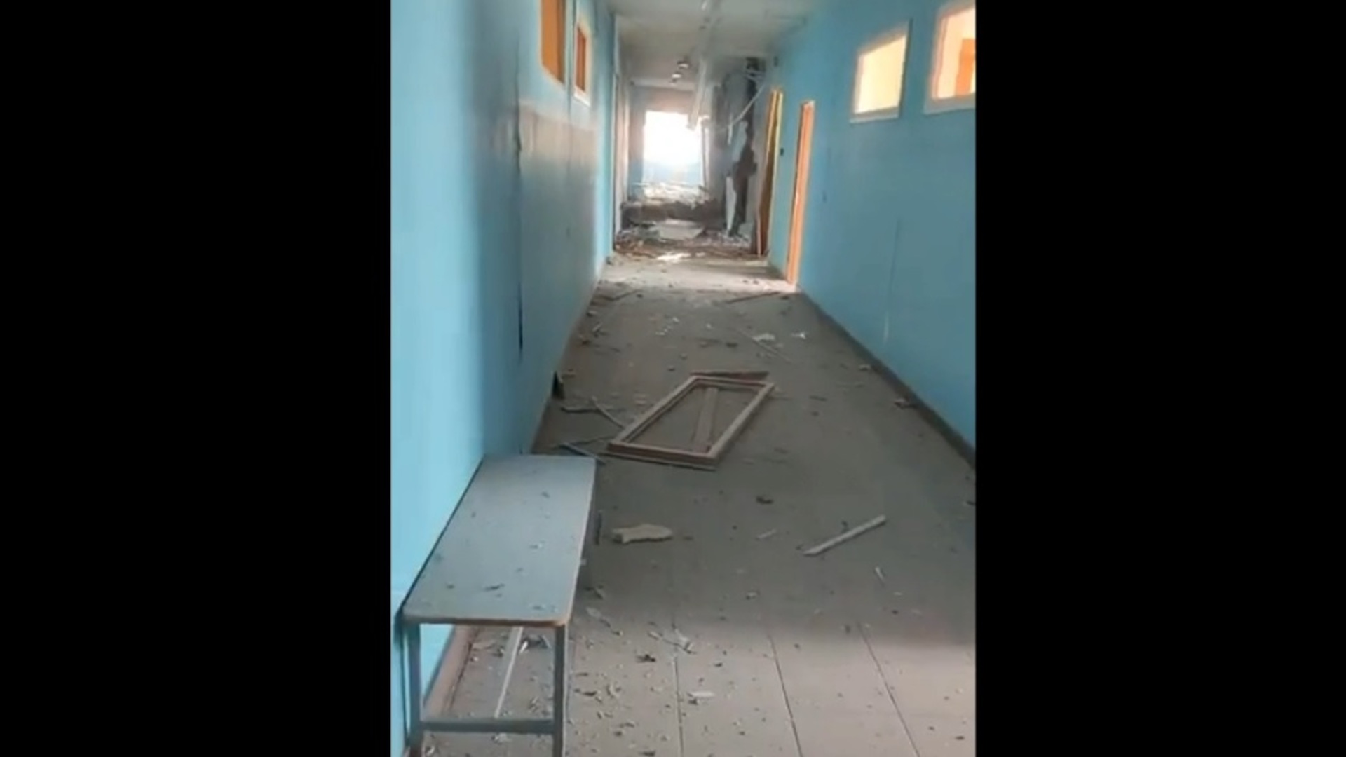 Фото Казанской школы после стрельбы