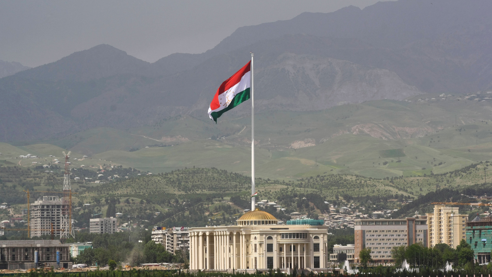 Флаг Таджикистана 2022