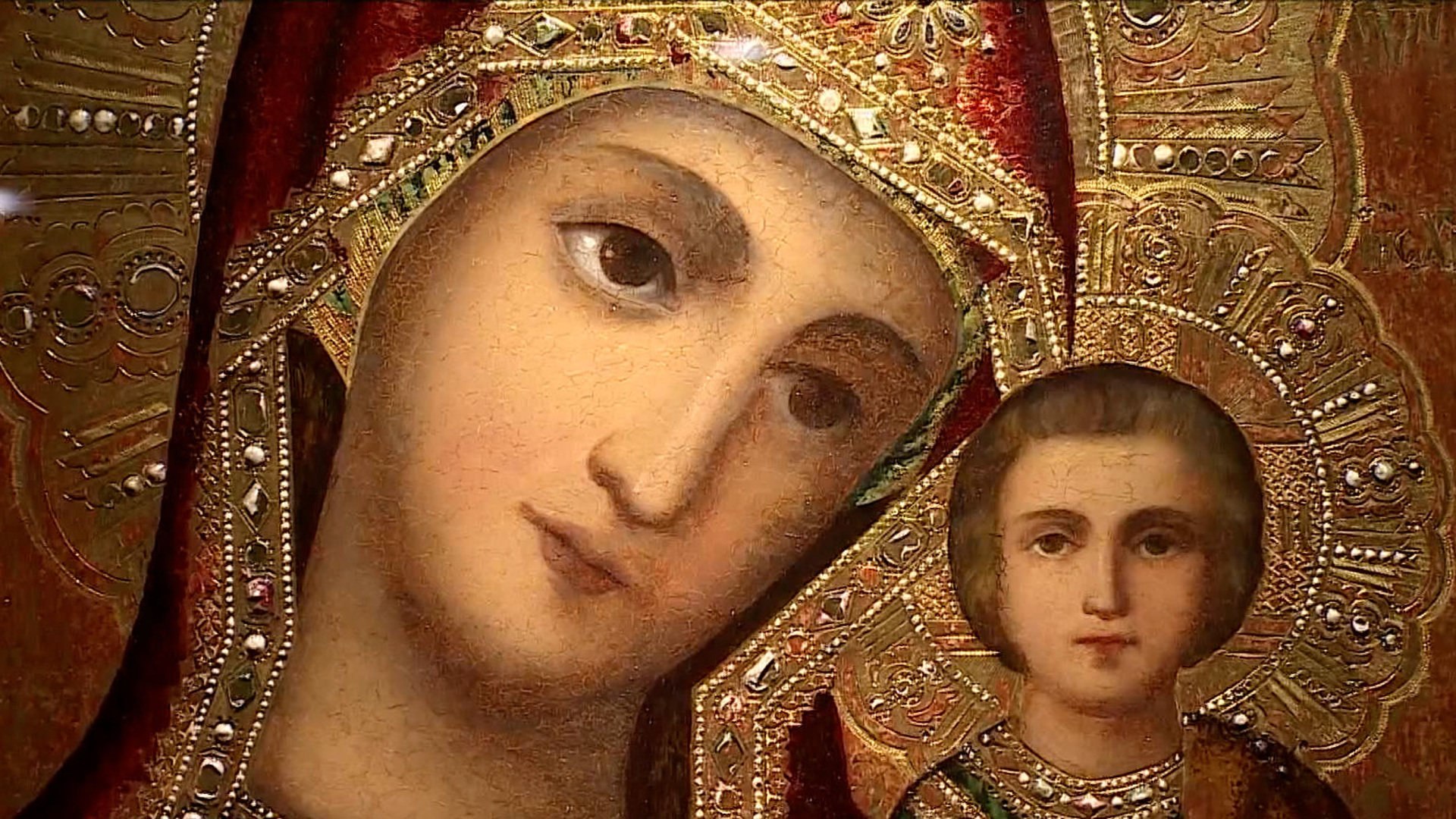 Чудотворная икона Казанской Божьей матери