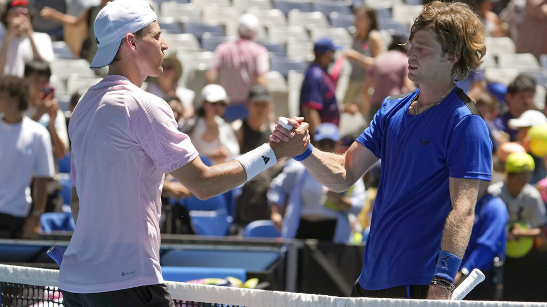 Теннис опен 2023. Теннисист Рублев 2023. Андрей Рублев Australian open 2023. Андрей Рублев теннис. Доминик тим теннисист.