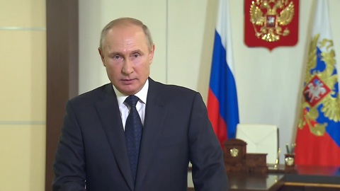 Москва. Кремль. Путин. Путин был готов встретиться с Зеленским еще вчера