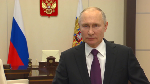 Путин: правительство прошло год достойно