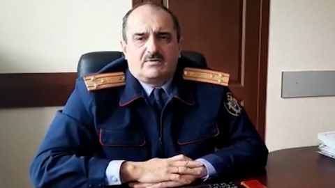 Видео из Сети. Тигр откусил палец ребенку в "Тайгане": возбужено уголовное дело