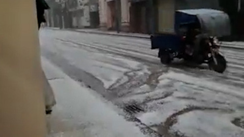 Видео из Сети. Снегопад обрушился на египетскую Александрию