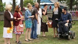 Кадры из сериала "Деревенский роман"