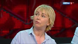 Исповедь телезвезды: "Мои мужья стали монахами, а я буду мамой в 50!"