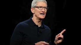 Тим Кук раскритиковал социальные медиа на фоне конфликта Apple с Facebook