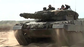 Guardian: Киеву нужно от Запада не менее 100 танков, но обещают меньше