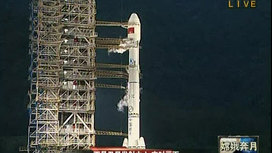 Китай отправил ракету к Луне