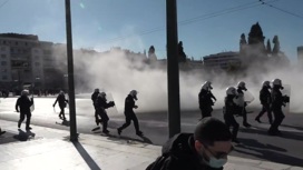 Протесты в Афинах, 17 тонн бельгийского кокаина, жадные до славы хакеры: обзор мировых событий