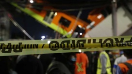 Обрушение метромоста в Мехико унесло жизни 23 человек