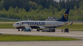 Замешанный в инциденте с Ryanair диспетчер покинул Белоруссию