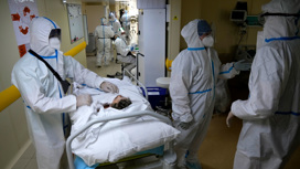 COVID-19: в России за сутки заболело еще на 500 человек меньше