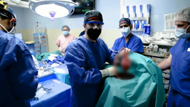 В США прошла успешная операция по пересадке человеку сердца от свиньи