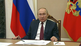 Путин дал поручения в связи с нашествием "омикрона"