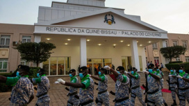 Неизвестные пришли с оружием на заседание правительства Гвинеи-Бисау
