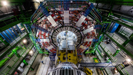 Более 200 российских физиков продолжат работу над одним из четырёх основных экспериментов на Большом адронном коллайдере.