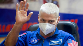 "Навечно в космосе": как русофобы напугали мать астронавта NASA