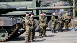 Spiegel: Германия не дает Украине танки из-за недоверия к Зеленскому