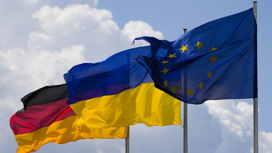 События на Украине усилили раскол между востоком и западом Германии