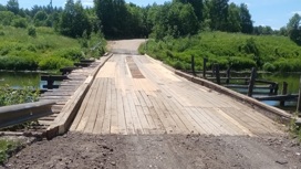 Разрушенный мост в деревне Новая Гаврилово-Посадского района отремонтировали