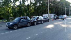 ДТП с участием четырех автомобилей произошло в центре Архангельска