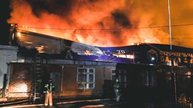 Крупный пожар на складе стройматериалов ликвидировали в Ижевске