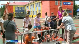 Для детей с ограниченными возможностями здоровья в ЕАО установили первый детский спортивный комплекс