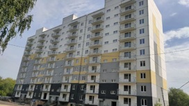 Дольщики дома на Набережной в Челябинске жалуются на проблемы с подрядчиком