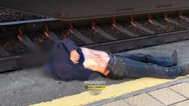 Поезд отрезал голову 28-летнему мужчине в Новосибирской области