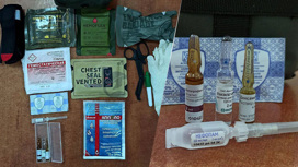 Сержант медслужбы показала состав боевой аптечки