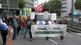 Немцы протестуют против политики правительства