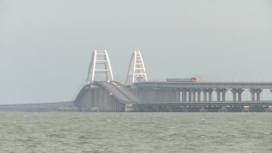 Движение пригородных поездов по Крымскому мосту сегодня введут в график