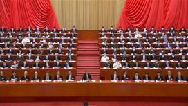 Лидера КПК Си Цзиньпина переизбрали на третий пятилетний срок
