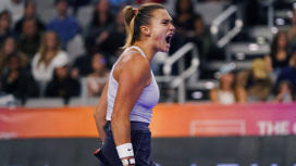 Соболенко сенсационно оставила Свентек без финала WTA Finals