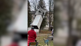 Во Львовской области снесли памятник Советскому солдату