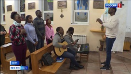 В католической церкви Орла выступает ансамбль иностранных студентов