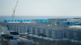 Япония выльет в Тихий океан загрязненную воду с "Фукусимы"