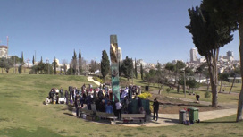 В Израиле проходят траурные мероприятия в память о жертвах Холокоста