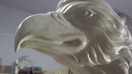 Скульптуру орла на вершине павильона в Дворцовом парке в Гатчине вскоре восстановят