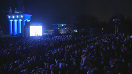 На улицы праздничного Волгограда 2 февраля вышли более 260 тысяч человек