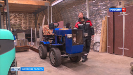 Житель Верхошижемского района собрал мини-трактор из старых "Жигулей"