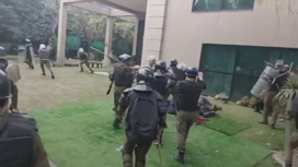 Полиция взяла штурмом резиденцию экс-премьера Пакистана