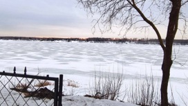 В Некрасовском районе пять человек провалились под лед, один мужчина погиб