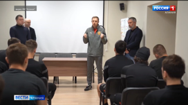 Нового главного тренера Олега Василенко представили игрокам “Алании”