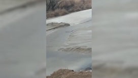 В Мазановском районе вода затопила дорогу, отрезав два села