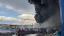 В Дзержинске загорелся склад химической продукции