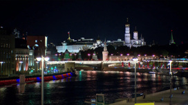 Москва перешла на летний режим освещения