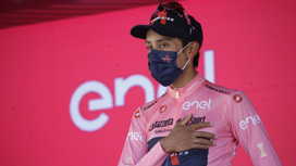 Участников "Джиро д'Италия" обяжут носить маски