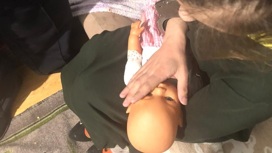 Молодая мама задушила маленькую дочь в попытке ее успокоить